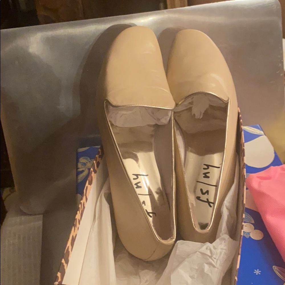 French sole NY Nappa Leather Flat shoe NWT